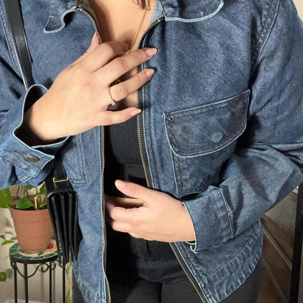 Beautiful pre-loved 1969 GAP zip-up dark blue,jean jacket.Perfect vintage style.